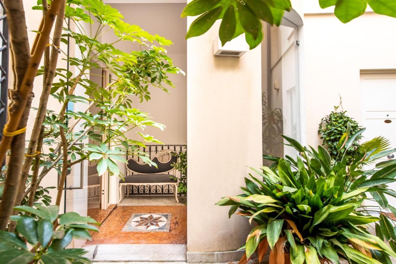 Moncada Suites & Apartments — Photos 2